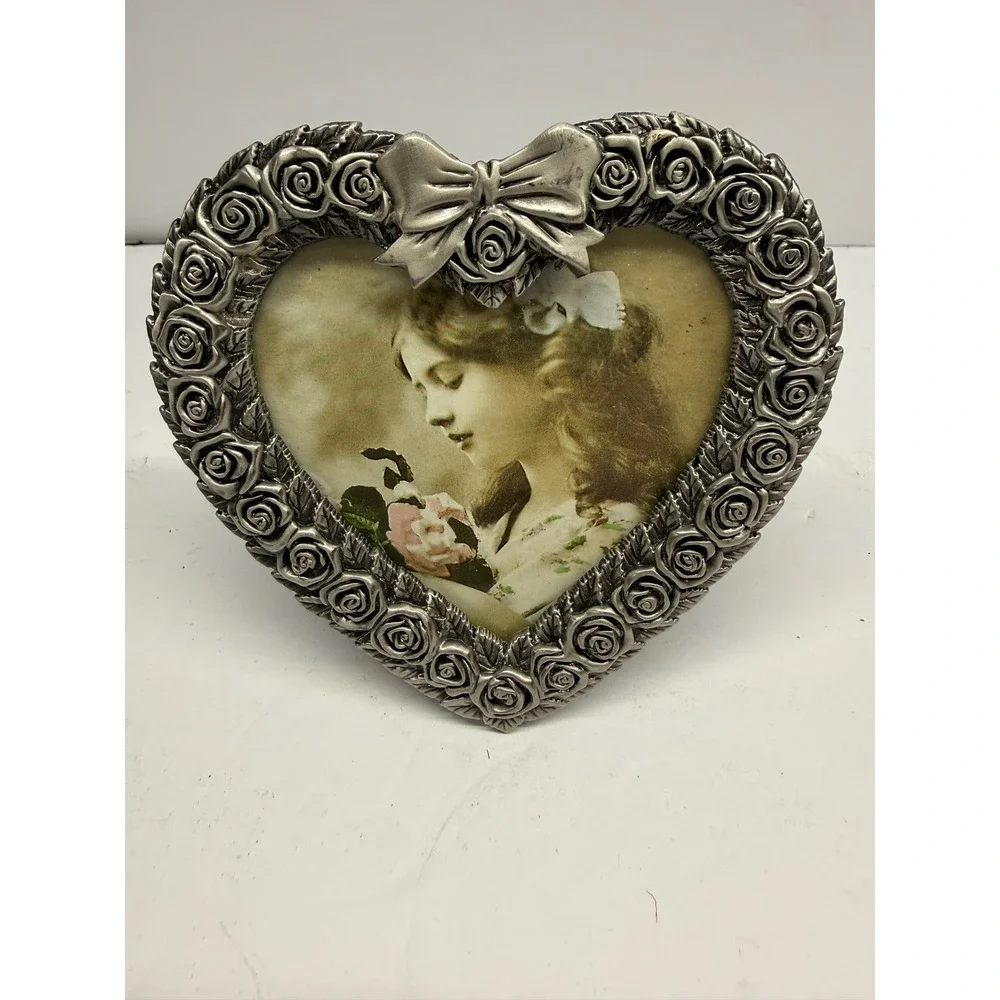 Vintage MT Silver Tone Heart Rose Bow Picture Frame Victorian Style Tabletop